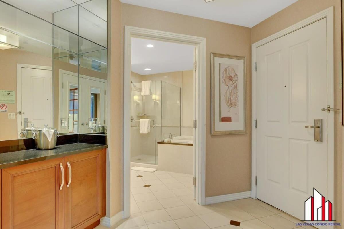 לאס וגאס Mgm Signature-18-703 Strip View Jacuzzi Studio מראה חיצוני תמונה